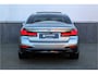 BMW 5-Serie 545e xDrive Individual Soft Close / M-zetels / Leder dashboard /