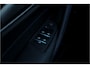 BMW 5-Serie 545e xDrive Individual Soft Close / M-zetels / Leder dashboard /