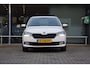 Skoda Fabia Combi 1.0 TSI 96PK Ambition | BOVAG Garantie | Org. NL | Lage KM stand met NAP | Apple Carplay/Android Auto | DAB | Cruise Control | Parkeersensoren |