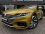Volkswagen Arteon 2.0 TSI Business R - NL Auto Leder Pano Navi 19inch LMV
