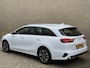 Kia Ceed Sportswagon 1.6 GDI PHEV DynamicLine | Facelift | 34.000km! | Navigatie | Camera | Cruise control | Lane assist | Apple CarPlay | Stoel&stuurverwarming | Climate control | LED | DAB | Keyless | Volledig dealeronderhouden!