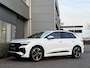 Audi Q4 e-tron 35 2 x S Line/ Panodak/ Trekhaak/ Sfeerverlichting