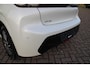 Peugeot 208 1.2 PureTech 100pk Active Pack Airco Navi Carplay Keurig nette auto