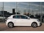 Peugeot 208 1.2 PureTech 100pk Active Pack Airco Navi Carplay Keurig nette auto