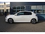 Peugeot 208 1.2 PureTech Blue Lease Allure | Achteruitrijcamera | Airco (automatisch) | Apple Carplay/Android Auto|telefoonintegratie premium