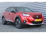Peugeot e-2008 50KWH 136PK GT PACK AUTOMAAT / NAVI / LEDER / CLIMA / PDC / 18" LMV / CAMERA / ALCANTARA / KEYLESS / FULL-LED / FULL OPTIONS !!