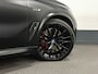 BMW X5 45e | M Sportseats | Frozen Black | Carbon | 360 Camera | Skylounce | ACC | Stoel Massage & Ventilatie | Indiv. Leder | Laser-LED | Softclose | Achterasbesturing | Glasapplicatie | Stuur en achterbank verwarming | TH | 4-Zone | Isolatieglas | 22" | Bovag garantie.