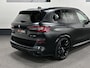 BMW X5 45e | M Sportseats | Frozen Black | Carbon | 360 Camera | Skylounce | ACC | Stoel Massage & Ventilatie | Indiv. Leder | Laser-LED | Softclose | Achterasbesturing | Glasapplicatie | Stuur en achterbank verwarming | TH | 4-Zone | Isolatieglas | 22" | Bovag garantie.
