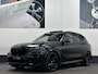 BMW X5 45e | M Sportseats | Frozen Black | Carbon | 360 Camera | Skylounce | ACC | Stoel Massage & Ventilatie | Indiv. Leder | Laser-LED | Softclose | Achterasbesturing | Glasapplicatie | Stuur en achterbank verwarming | TH | 4-Zone | Isolatieglas | 22" | Bovag garantie.