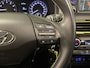 Hyundai Kona 1.0 T-GDI Fashion | Apple Carplay | Schuif / Kantel dak | 18'' lichtmetaal | DAB | Navigatie | Cruise control | Stoelverwarming |
