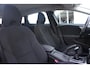 Volvo V40 T2 122PK Kinetic | Trekhaak | Cruise Control | Climate Control | Navigatie | Park Assist achter | Bluetooth Multimedia & Telefoon | High Performance Audio |