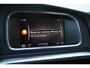 Volvo V40 T2 Automaat Polar+ | Verwarmbare voorstoelen | Cruise Control | 2-Zone Climate Control | LED Koplampen | Park Assist achter | Full map navigatie | High performance Audio.