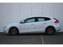 Volvo V40 T2 Automaat Polar+ | Verwarmbare voorstoelen | Cruise Control | 2-Zone Climate Control | LED Koplampen | Park Assist achter | Full map navigatie | High performance Audio.