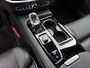 Volvo V60 T6 Recharge AWD Plus Dark - IntelliSafe Assist & Surround - 360º Camera - Harman/Kardon audio - Verwarmde voorstoelen, stuur & achterbank - Parkeersensoren voor & achter - Elektr. bedienb. voorstoelen met geheugen - Elektr. inklapbare trekhaak - 18' LMV
