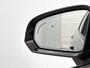 Volvo V60 T6 Recharge AWD Plus Dark - IntelliSafe Assist & Surround - 360º Camera - Harman/Kardon audio - Verwarmde voorstoelen, stuur & achterbank - Parkeersensoren voor & achter - Elektr. bedienb. voorstoelen met geheugen - Elektr. inklapbare trekhaak - 18' LMV