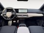 Kia EV4 Hatchback GT-PlusLine 81.4 kWh Meest luxe uitvoering | Head-up display | 360°-camera | Stoelventilatie voorstoelen | Geheugenfunctie voor bestuurdersstoel | Fabrieksgarantie 2-10-2032 +3x 1 jaar * | NAP