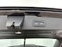 Volvo V60 T6 Recharge AWD Plus Dark - Panorama/schuifdak - IntelliSafe Assist & Surround - 360º Camera - Harman/Kardon audio - Verwarmde voorstoelen, stuur & achterbank - Parkeersensoren voor & achter - Elektr. bedienb. voorstoelen met geheugen - Elektr. inklapbare trekhaak - 18' LMV