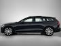 Volvo V60 T6 Recharge AWD Plus Dark - Panorama/schuifdak - IntelliSafe Assist & Surround - 360º Camera - Harman/Kardon audio - Verwarmde voorstoelen, stuur & achterbank - Parkeersensoren voor & achter - Elektr. bedienb. voorstoelen met geheugen - Elektr. inklapbare trekhaak - 18' LMV