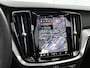 Volvo V60 T6 Recharge AWD Plus Dark - Panorama/schuifdak - IntelliSafe Assist & Surround - 360º Camera - Harman/Kardon audio - Verwarmde voorstoelen, stuur & achterbank - Parkeersensoren voor & achter - Elektr. bedienb. voorstoelen met geheugen - Elektr. inklapbare trekhaak - 18' LMV