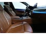 BMW 5-Serie 530i xDrive M Sport / Schuif- kanteldak / Elektr. verstelbare voorstoelen + memory / BMW Laser Light / Stoelkoeling & verwarming / Harman Kardon Surround Sound / Apple Carplay - Android Auto / HUD / Ambienteverlichting / Adaptief Onderstel / 20'' LMV / Dodehoek detectie / Shadow Line / 4-zone clima / Adaptive Cruise Control / Grootlichtassistent