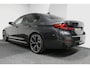 BMW 5-Serie 530i xDrive M Sport / Schuif- kanteldak / Elektr. verstelbare voorstoelen + memory / BMW Laser Light / Stoelkoeling & verwarming / Harman Kardon Surround Sound / Apple Carplay - Android Auto / HUD / Ambienteverlichting / Adaptief Onderstel / 20'' LMV / Dodehoek detectie / Shadow Line / 4-zone clima / Adaptive Cruise Control / Grootlichtassistent