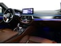 BMW 5-Serie 530i xDrive M Sport / Schuif- kanteldak / Elektr. verstelbare voorstoelen + memory / BMW Laser Light / Stoelkoeling & verwarming / Harman Kardon Surround Sound / Apple Carplay - Android Auto / HUD / Ambienteverlichting / Adaptief Onderstel / 20'' LMV / Dodehoek detectie / Shadow Line / 4-zone clima / Adaptive Cruise Control / Grootlichtassistent