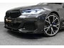 BMW 5-Serie 530i xDrive M Sport / Schuif- kanteldak / Elektr. verstelbare voorstoelen + memory / BMW Laser Light / Stoelkoeling & verwarming / Harman Kardon Surround Sound / Apple Carplay - Android Auto / HUD / Ambienteverlichting / Adaptief Onderstel / 20'' LMV / Dodehoek detectie / Shadow Line / 4-zone clima / Adaptive Cruise Control / Grootlichtassistent