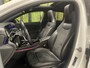 Mercedes-Benz A-klasse 250 Premium | AMG styling | Panorama dak | Led | Sfeerverlichting | Stoelverwarming | Wide screen | Airconditioning |