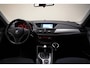 BMW X1 sDrive 18i Executive Aut. [ Cruise Navigatie trekhaak]