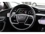 Audi E-tron 50 quattro Business edition Plus 71 kWh / SoH 92,9% / Panoramadak / Camera / Luchtvering / Intr.voorverwarming / Leder&Alcantara / 20'' / Navigatie / DAB / Stoelverwarming / ACC