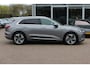Audi E-tron 50 quattro Business edition Plus 71 kWh / SoH 92,9% / Panoramadak / Camera / Luchtvering / Intr.voorverwarming / Leder&Alcantara / 20'' / Navigatie / DAB / Stoelverwarming / ACC
