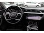 Audi E-tron 50 quattro Business edition Plus 71 kWh / SoH 92,9% / Panoramadak / Camera / Luchtvering / Intr.voorverwarming / Leder&Alcantara / 20'' / Navigatie / DAB / Stoelverwarming / ACC