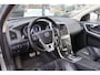 Volvo XC60 2.4 D5 AWD R-DESIGN | PANO | LEDER | XENON | CAMERA | BLIS | ADAPT. CRUISE