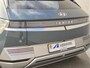 Hyundai Ioniq 5 Connect 73kWh Automaat / Fabrieksgarantie tot 07-2027 / 8 jaar Batterijgarantie / 20" Lounge Wielen / Apple Carplay Android Auto / WLTP bereik 451 km  / Trekgewicht 1600 kg / Stuur-, Stoel en Achterbankverwarming / Adaptief CC / Elektrische achterklep / Achteruitrijcamera /