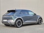 Hyundai Ioniq 5 Connect 73kWh Automaat / Fabrieksgarantie tot 07-2027 / SoH 100% / 8 jaar Batterijgarantie / 20" Lounge Wielen / Warmtepomp / Apple Carplay Android Auto / WLTP bereik 451 km  / Trekgewicht 1600 kg / Stuur-, Stoel en Achterbankverwarming / Adaptief CC / Elektrische achterklep / Achteruitrijcamera /