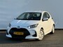 Toyota Yaris 1.5 Hybrid Active LED | AllSeason | Cruise | Clima | Navigatie via CarPlay | Camera | 5 Deurs | Automaat !!