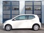 Volkswagen Up! 1.0 60PK BMT Move up! | 3 Deurs |