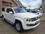 Volkswagen Amarok 2.0 TDI 4Motion Dubbel Cabine 5 pers Highline. Zeer netjes & unieke KM-stand! O.a. camera, cruise, trekhaak, etc