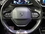Peugeot e-2008 EV GT 50 kWh 136PK | Accurapport 89% | 1ste eigenaar | 3 FASE | AppleCarplay/Android Auto | Schuifkanteldak | Alcantara/LEER | 18"LMV | Camera | AUTOMAAT | Keyless | Adaptive Cruise Control | Climate Control | Camera | FULL LED | Sfeerverlichting | Isofix | Privacy Glass |