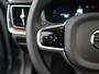 Volvo V60 2.0 T8 Plug-in hybrid AWD Ultra Dark | 455pk | Bowers & Wilkins | Stoelventilatie + massage | 360° Camera | Head-Up | Black Pack | Adaptive Cruise | BLIS