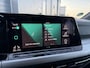 Volkswagen Golf Variant 1.0 TSI Life | Digital Cockpit |Alcantara | Camera | LED | Camera | Trekhaak | CarPlay | Adaptive Cruise | Stuur/Stoelverwarming