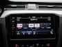 Volkswagen Passat 1.5 TSI R-Line Business + | Automaat | 150PK | Lederen Bekleding | Schuif/Kanteldak | Stoelverwarming | Camera | Elektrische Kofferklep | Apple Carplay / Android Auto | Virtual Cockpit |