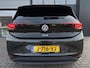Volkswagen ID.3 First Plus 58 kWh ✓SOH 93.7% ✓Rijklaarprijs ✓Matrix LED ✓Full LED ✓Alcantara ✓Sfeerverlichting ✓Navigatie ✓Camera ✓Lichtmetaal 19" ✓Parkeersensoren