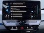 Volkswagen ID.3 First Plus 58 kWh ✓SOH 93.7% ✓Rijklaarprijs ✓Matrix LED ✓Full LED ✓Alcantara ✓Sfeerverlichting ✓Navigatie ✓Camera ✓Lichtmetaal 19" ✓Parkeersensoren