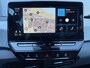 Volkswagen ID.3 First Plus 58 kWh ✓SOH 93.7% ✓Rijklaarprijs ✓Matrix LED ✓Full LED ✓Alcantara ✓Sfeerverlichting ✓Navigatie ✓Camera ✓Lichtmetaal 19" ✓Parkeersensoren