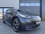 Volkswagen ID.3 First Plus 58 kWh ✓SOH 93.7% ✓Rijklaarprijs ✓Matrix LED ✓Full LED ✓Alcantara ✓Sfeerverlichting ✓Navigatie ✓Camera ✓Lichtmetaal 19" ✓Parkeersensoren