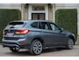 BMW X1 sDrive20i High Executive TREKHAAK | PANO | CAMERA | HUD | 19 INCH | 1E EIGN