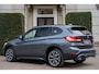 BMW X1 sDrive20i High Executive TREKHAAK | PANO | CAMERA | HUD | 19 INCH | 1E EIGN