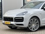 Porsche Cayenne 3.0 E-Hybrid | NL-Auto/1e eign./Voll.Historie/Pano-schuifdak/BOSE/Luchtvering/22-inch/Softclose/Massage