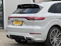 Porsche Cayenne 3.0 E-Hybrid | NL-Auto/1e eign./Voll.Historie/Pano-schuifdak/BOSE/Luchtvering/22-inch/Softclose/Massage
